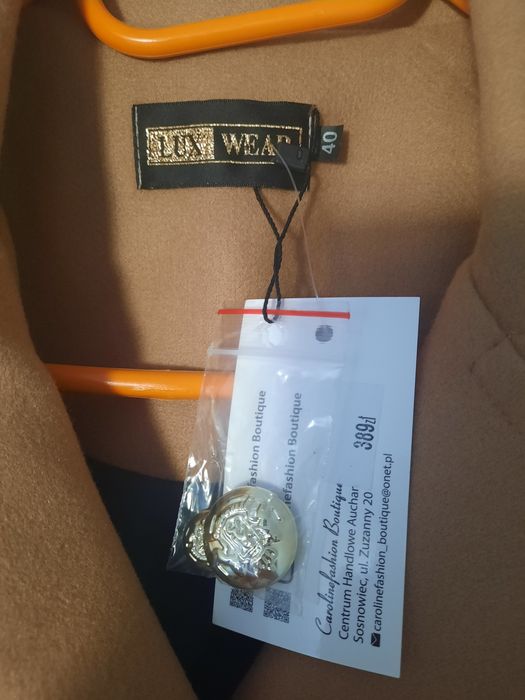 Płaszcz damski nowy L