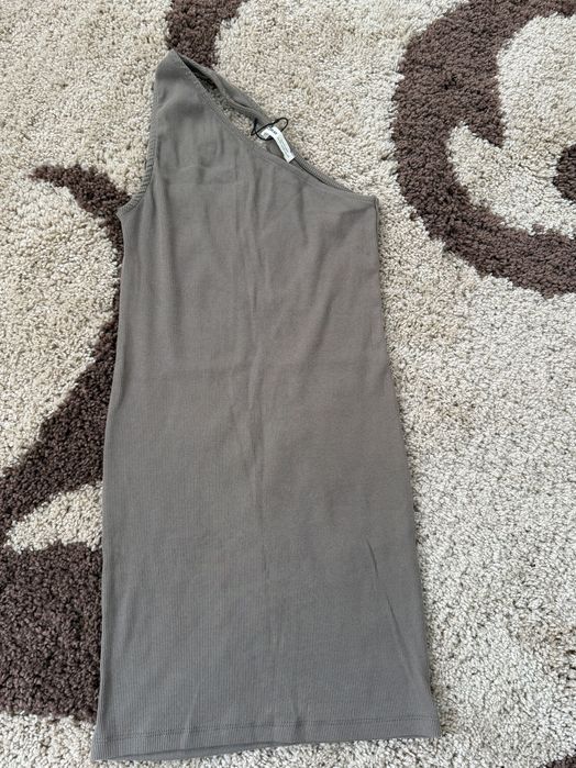Плаття нове  Pull&Bear