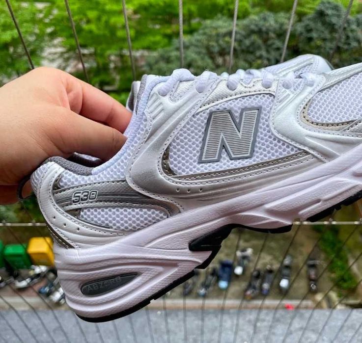 New Balance NB MR530 AD Srebrny r.37.5