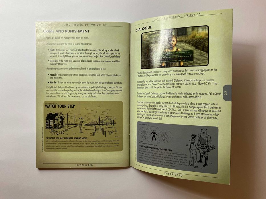 Американські видання Fallout 3 / Fallout New Vegas / Fallout 3 Game of The Year Edition — диски Xbox 360 та PC з мануалами