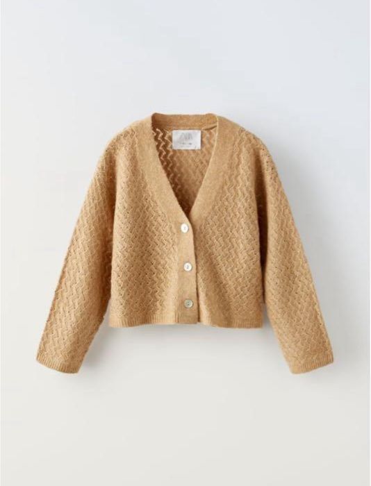 для дівчат ZARA.