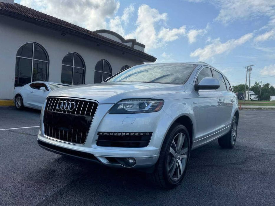 Купуй авто прямо зараз та заощаджуй! Розтермінування, безвідсоткове кредитування та можливість замовлення авто з Європи з економією до 30-40%. Для бронювання та отримання всіх деталей телефонуйте за номером в оголошенні! Всі документи та перевірки (VIN, Carfax, CarVertical) надаємо через телефон або месенджери. Економте до 40% на покупці авто разом із нами!