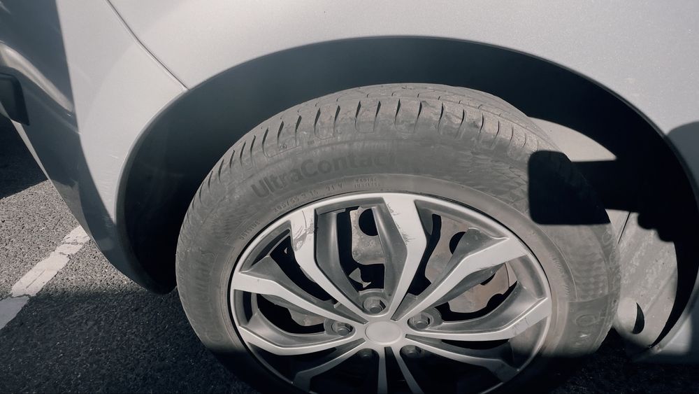 CITROËN C4  1.4 16V Gasolina — photo 3