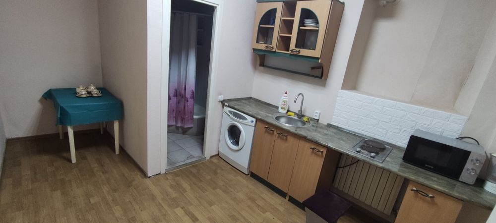 Сдам 1к центр ул старокозацкая 32  комсомольская ленина воскресенская