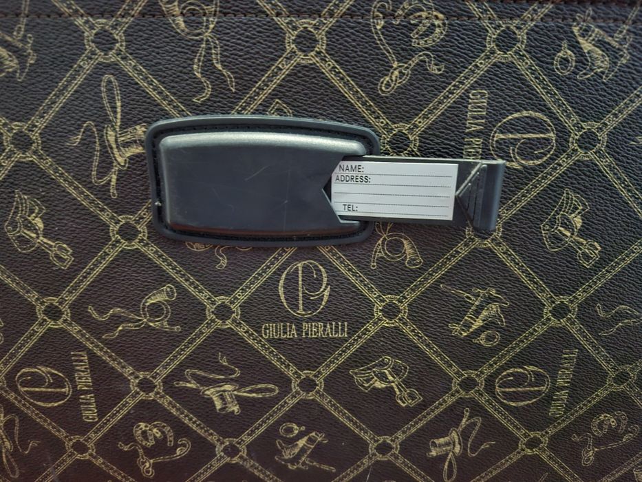 Велика Валіза для подорожей