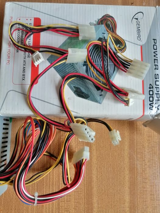 Блок живлення 400 W на запчастини