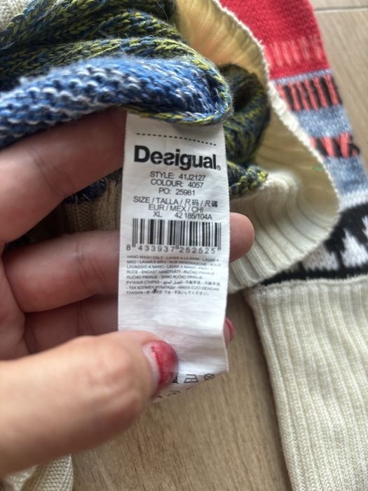 Narzutka patchworkowa sweter Desigual XL