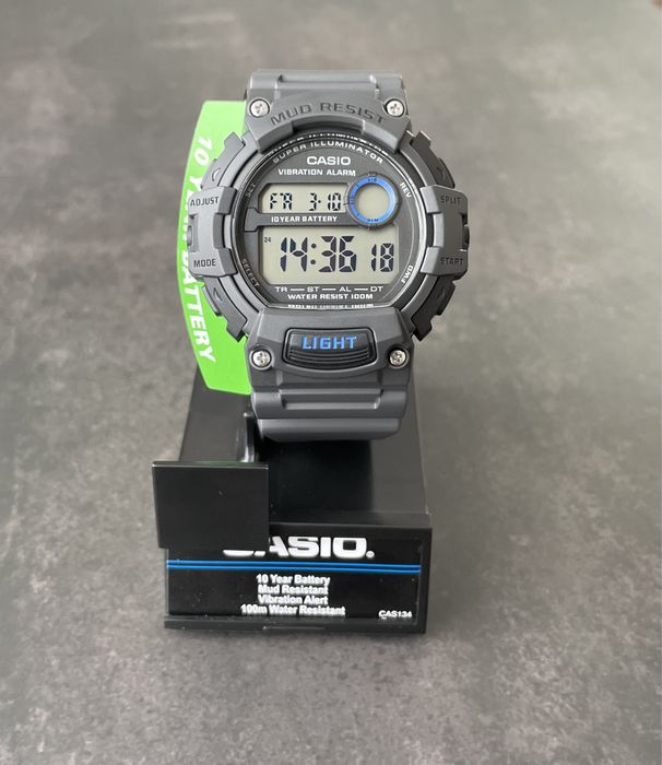 Годинник наручний Casio TRT-110H-8A новий оригінал захист від бруду