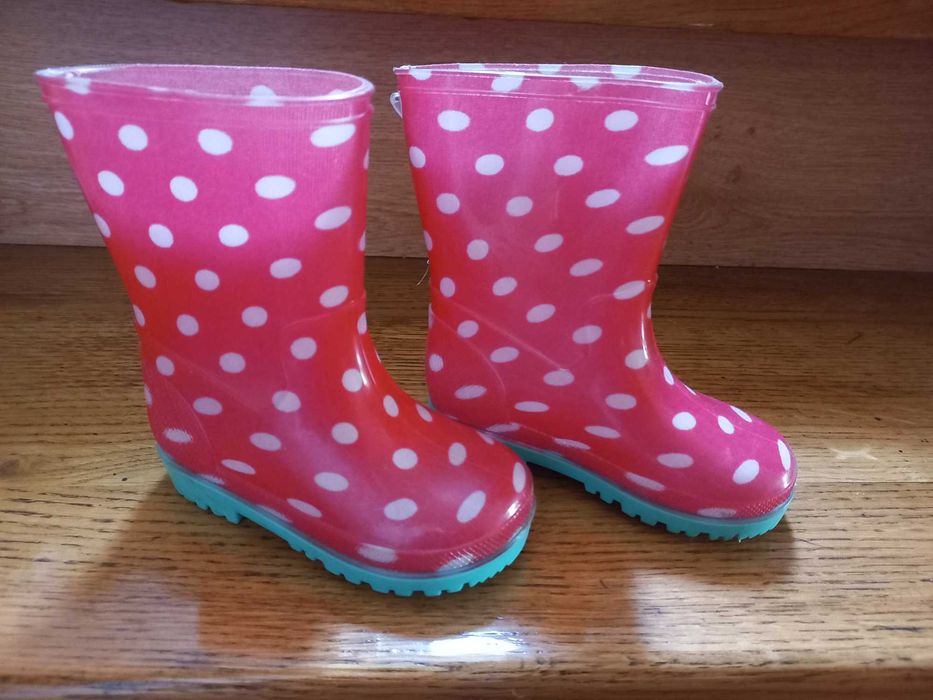 Резиновые сапожки сапоги HEMA красные в горошек размер 20  гумачки
