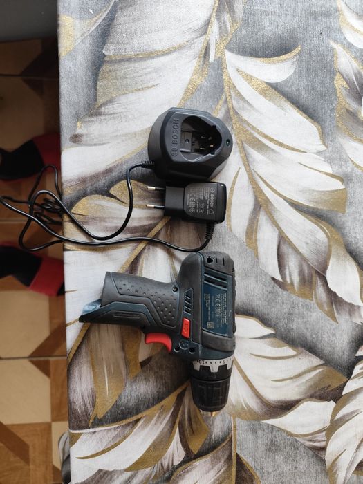 Wkrętarka Bosch 12 v