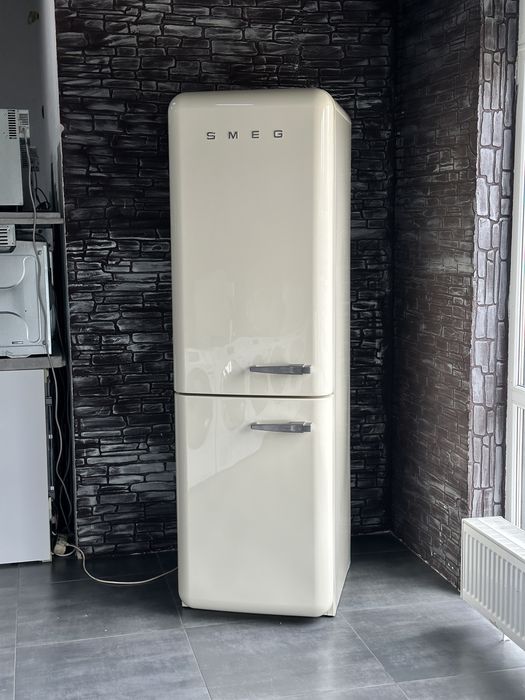 Ретро-Стиль!Холодильник Smeg FAB32LCR5 | Кремовий | Двокамерний | Італія!