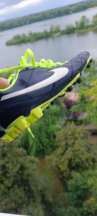 Оригінальні бутси Nike Tiempo Legend IV FG шкіра 42.5 (27 см)