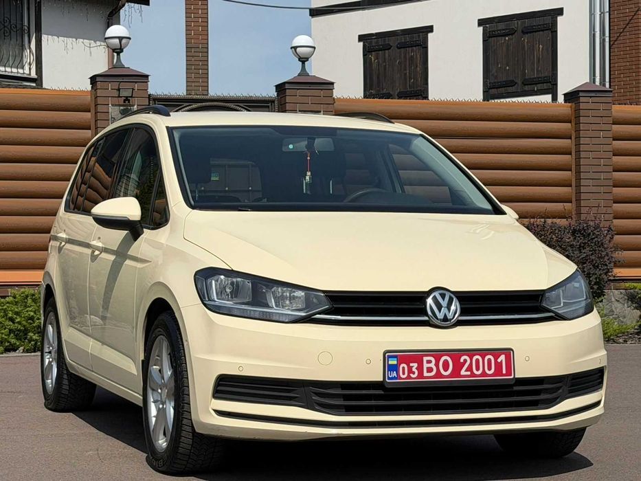 Volkswagen Touran 2016