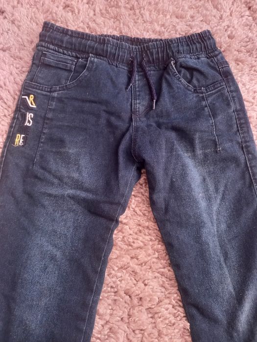 Теплі джинси штани на резинці на осінь, зиму ріст 134-140 см