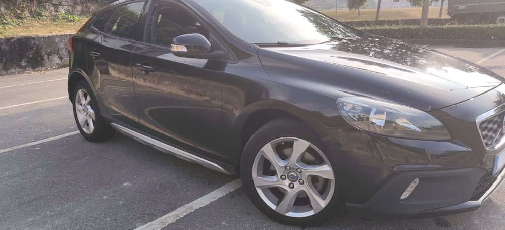 Volvo cross Crountry V40