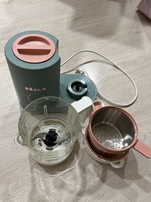 Блендер-пароварка Beaba