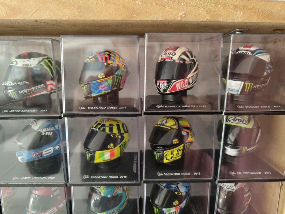 Miniaturas Capacetes MotoGP Arai Shoei AGV Suomy