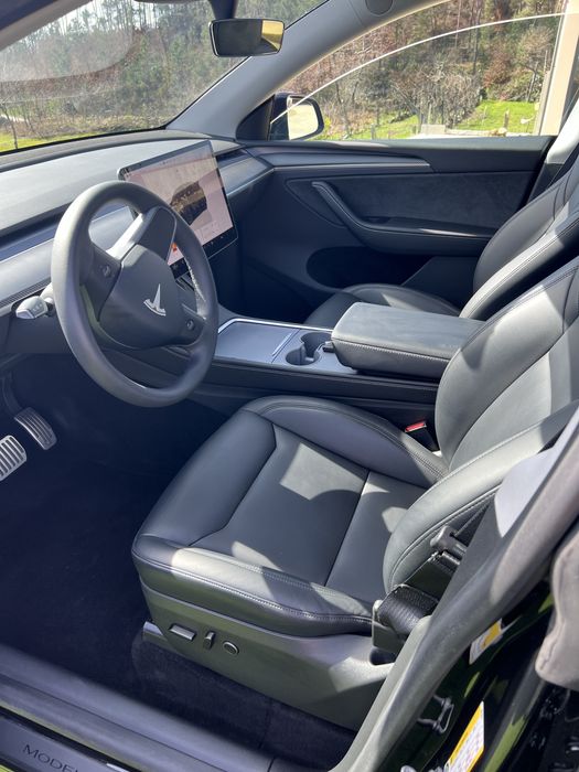 Tesla Y Long Range AWD 2024