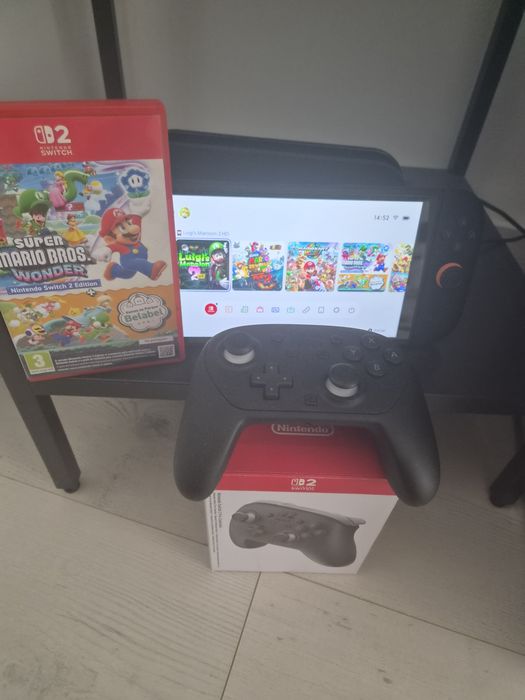 Super Mario Bros. Wonder (Nintendo Switch 2 Edition)Switch pro controller 2