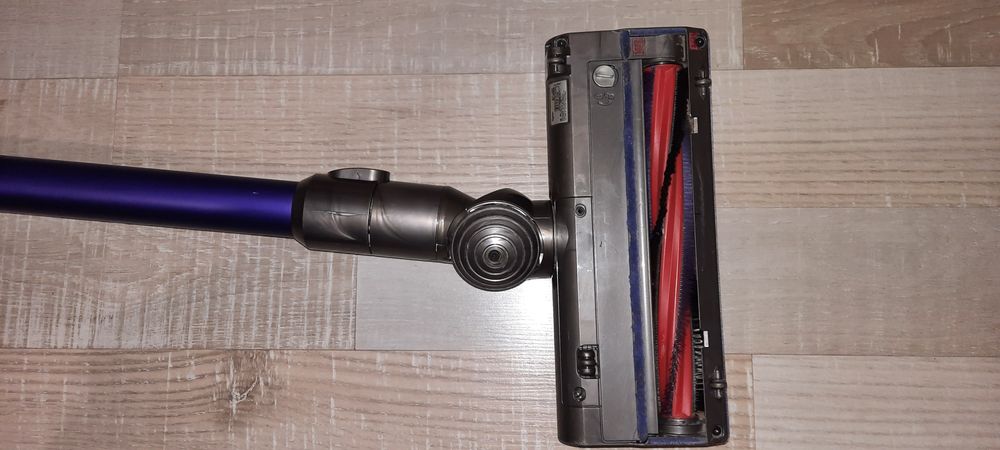 Пилесос акумуляторний Dyson DC 62/ V6 Slim.