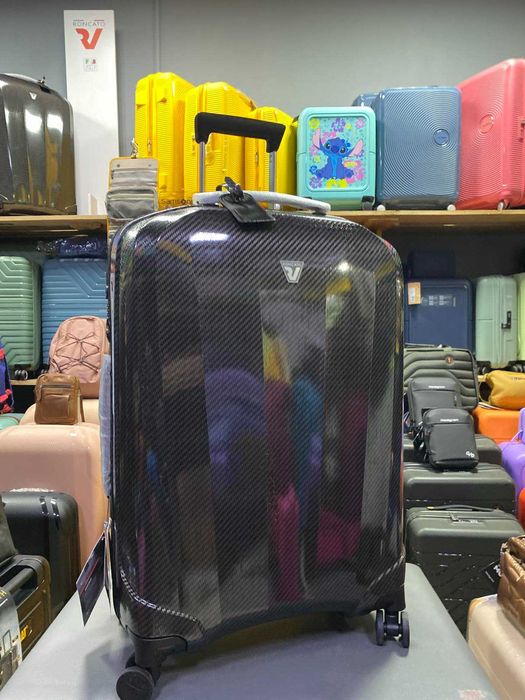 Валіза Roncato We Are Glam середній з розширенням ультра легка 2,7 кг