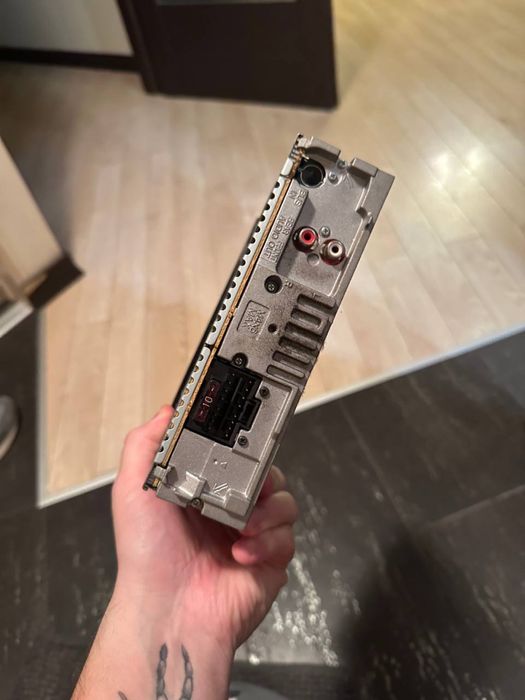 Авто магнітола Sony CDX-GT270