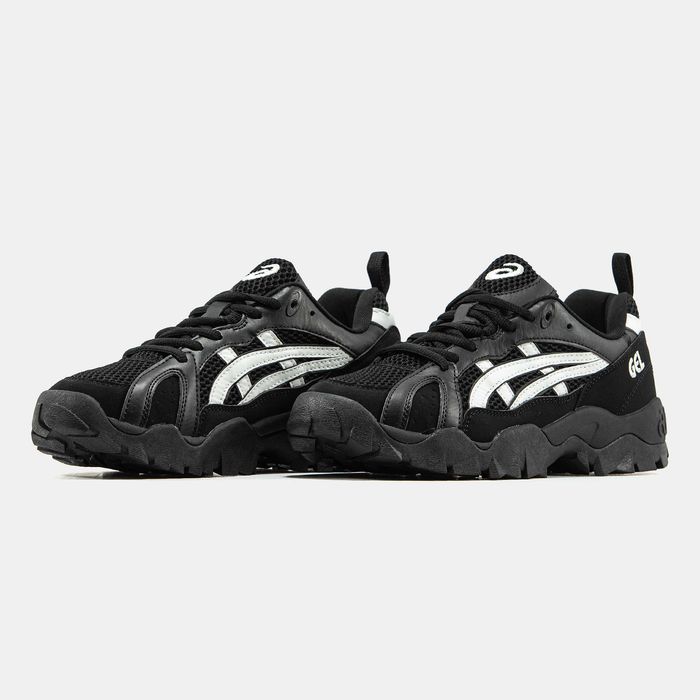 Кросівки Кроссовки Asics Gel-Truck Black White Чёрный Белый Кросовки демісезон