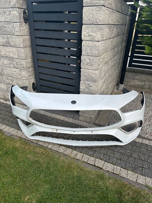 Zderzak przedni amg mercedes cla oryginał stan bdb