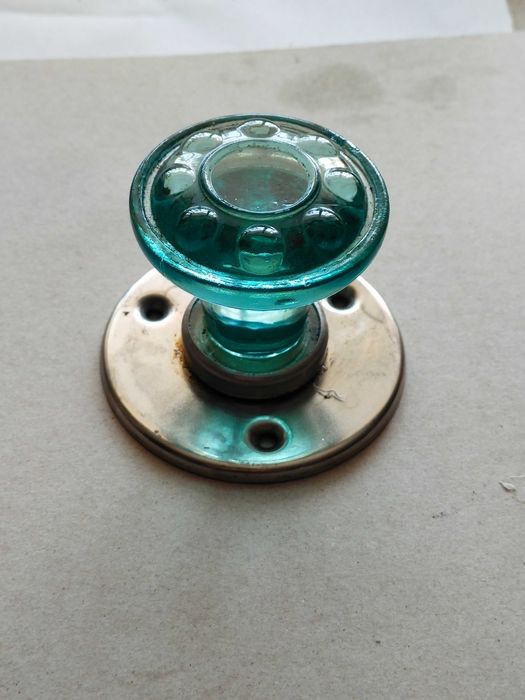 Ручка дверная стеклянная, зеленая, новая, СССР