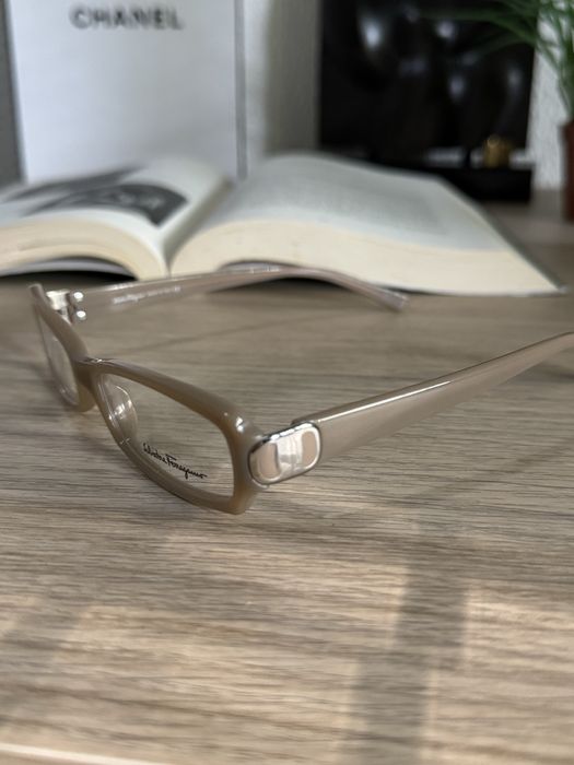 Oculos Salvatore Ferragamo