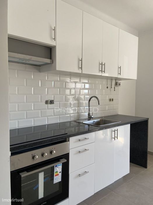 Moradia T2 com Logradouro, Remodelada, em São Brás dos Matos, Aland...