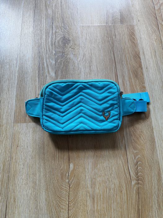 Piekna Turkusowa Saszetka Nerka dla dziewczynki lub kobiety