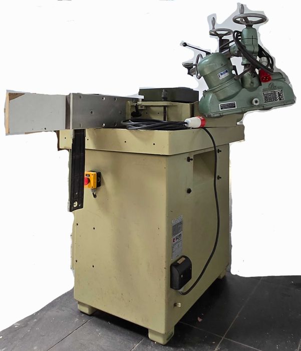 Tupia de eixo vertical SCM T110