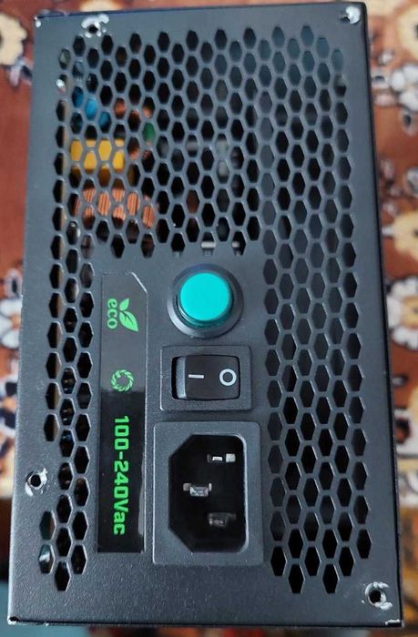 Блок живлення GAMEMAX VP-600