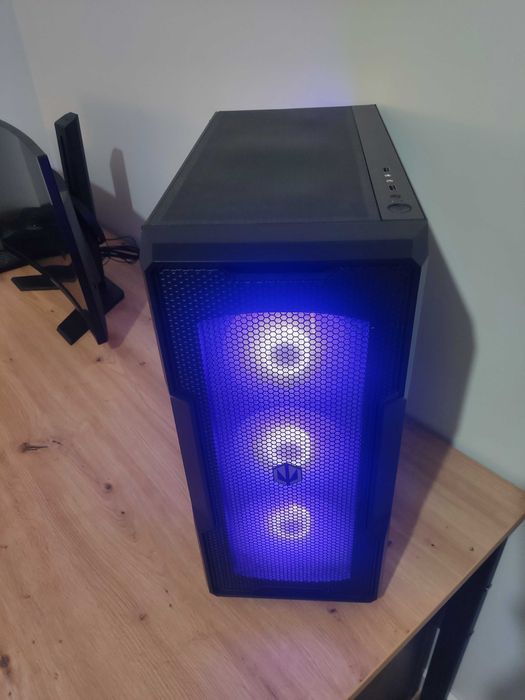 PC Gaming RTX 5070 Ti OC + i5-14600K | 32GB DDR5 | 7199zł Jak nowy