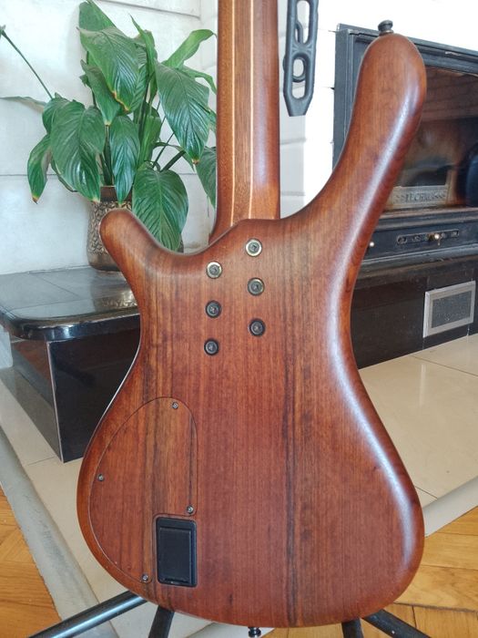 Gitara basowa Mayones be4