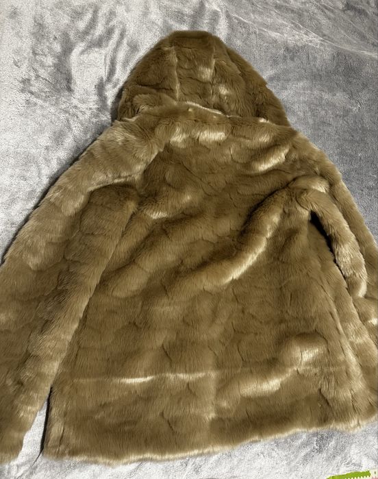 Шубка з штучного хутра під натуральну