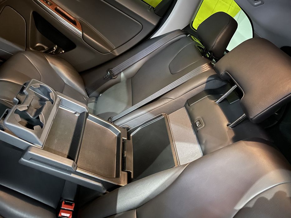 Вольво ХС60 Volvo XC60 Т5 AWD