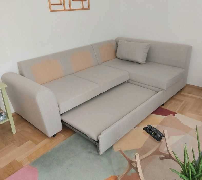 Jasnoszary narożnik 250 cm z funkcją spania