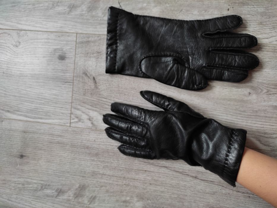 Кожаные перчатки, рукавицы