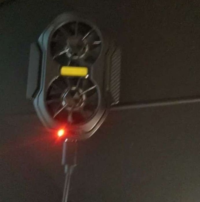 Охолоджувач для телефону акумуляторний бездротовий