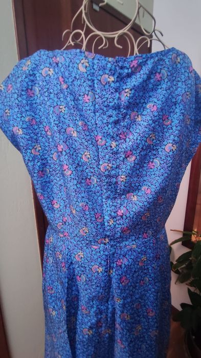 Vestidos vintage (vários)