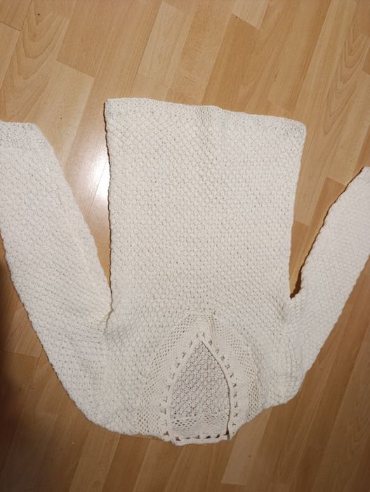 Sweterki ręcznie robione