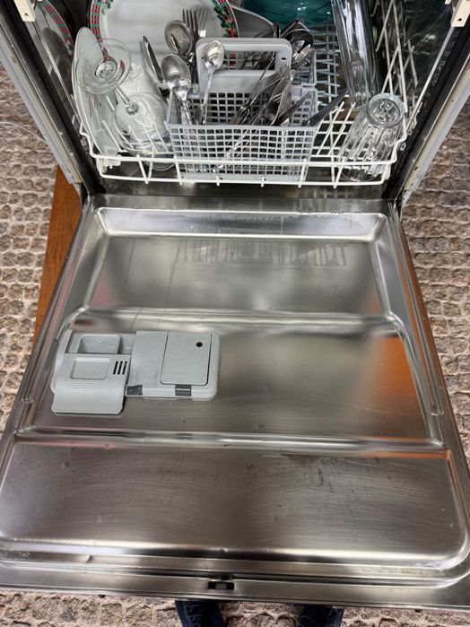 Maquina Lavar Louça de Encastre Whirlpool