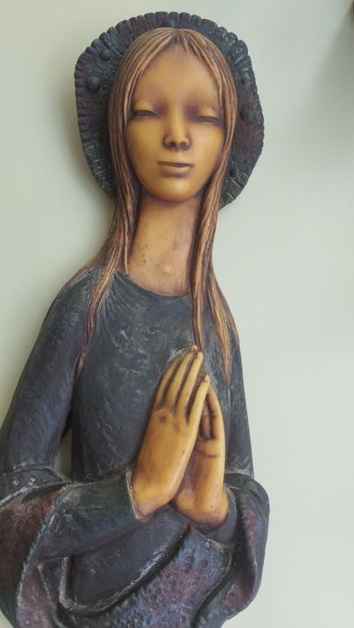 Lindíssima figura para decoração de parede. Tem aproximadamente 36cm d