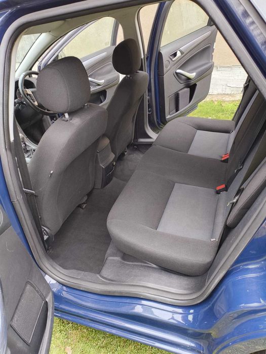 Samochód Ford Mondeo 1,6 TDCi części