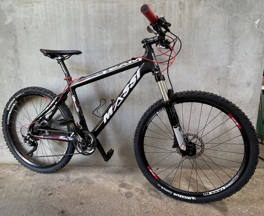 Bicicleta Massi  Team em carbono