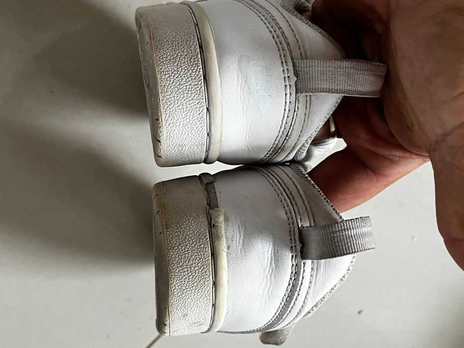 Sneakersy dziecięce Nike 34 białe