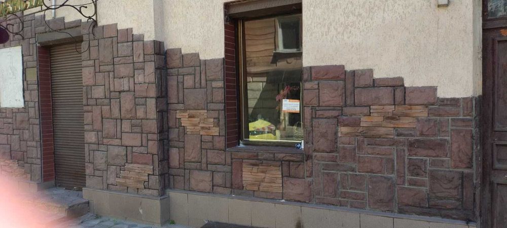 Нежитлове приміщення в центральній частині м.Львів, площею 36,5 кв.м.