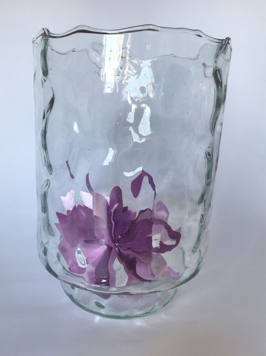 Стеклянная ваза декор